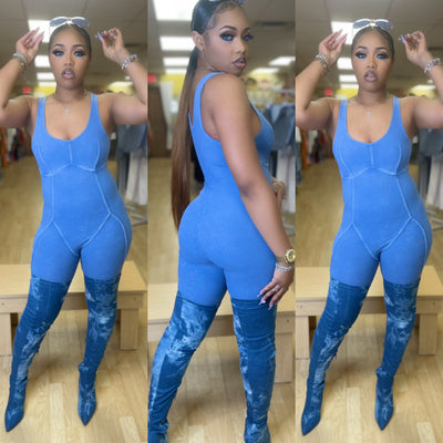 Sleeveless Thick Classy Vintage Outlined Jumper( Blue)