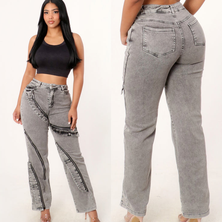 ACID WASH CARGO JEANS WITH ZIPPER TRIMS ( Black)