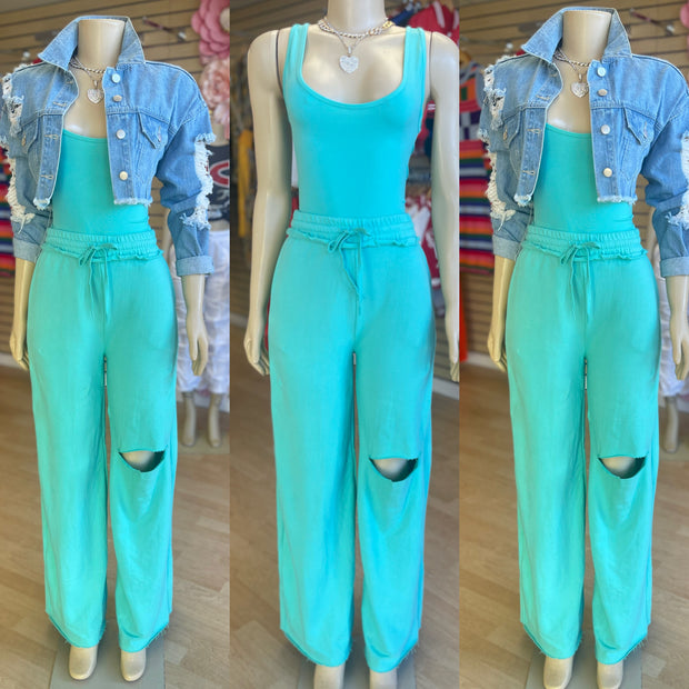 Knee Action Comfy Set With Tank ( Mint)